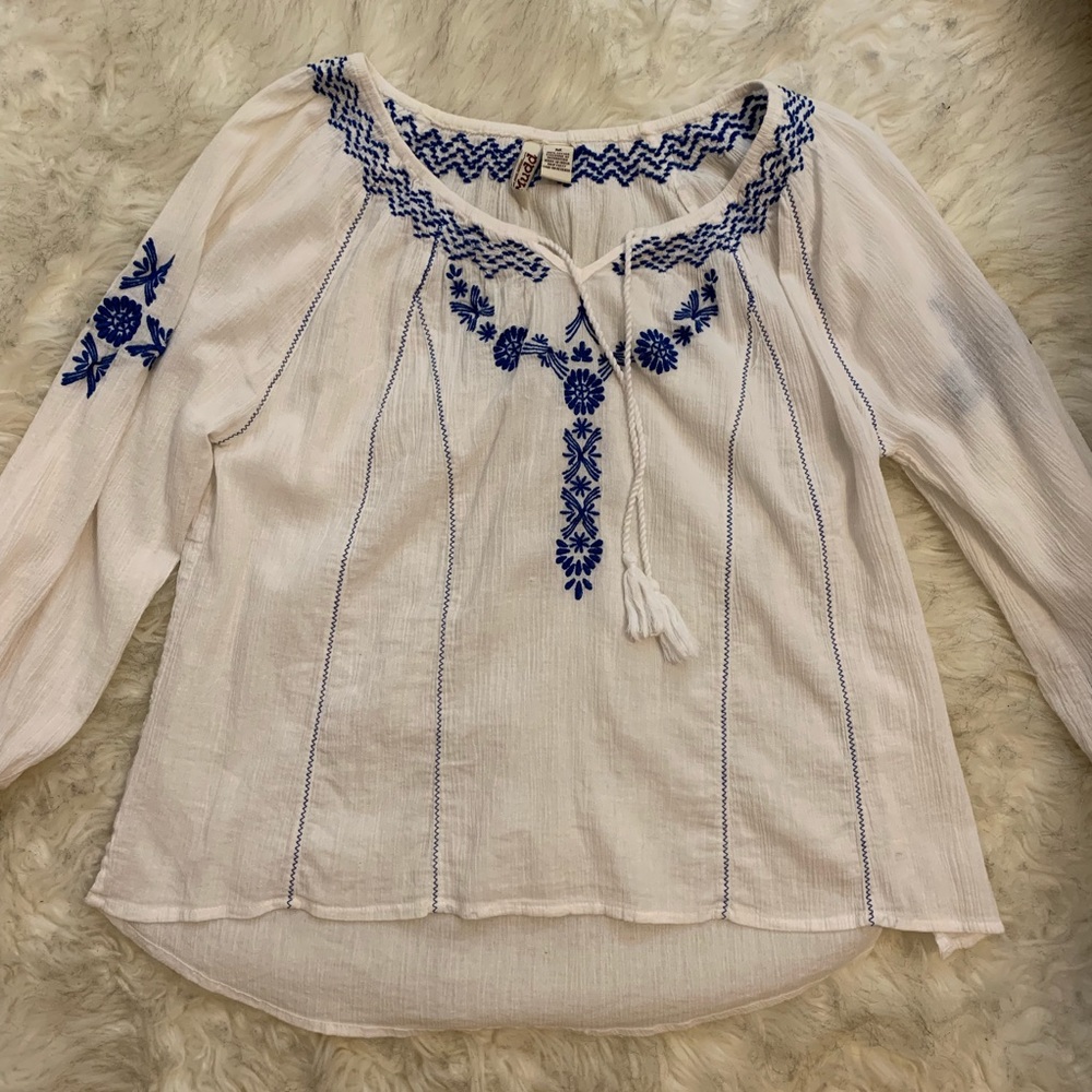 MUDD blouse